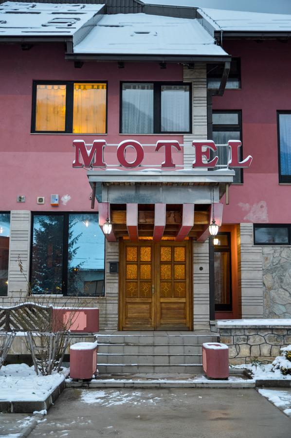 Motel Stecak Jajce Exteriör bild